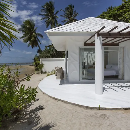 Villa Nalinnadda Petite Hotel & Spa, Adults Only-3